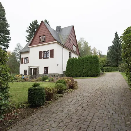 Relaxing Base In Pockau, Cleaning Included 아파트 *